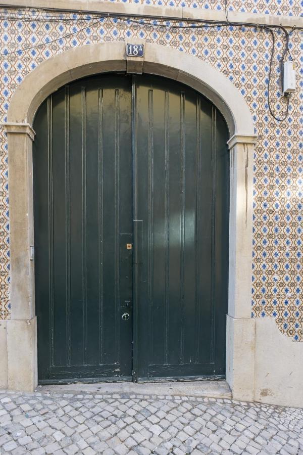 דירות ליסבון Large & Relaxing Loft In Alfama מראה חיצוני תמונה